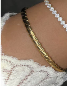 Customer photo review of Cavo Armreif | 18K vergoldet