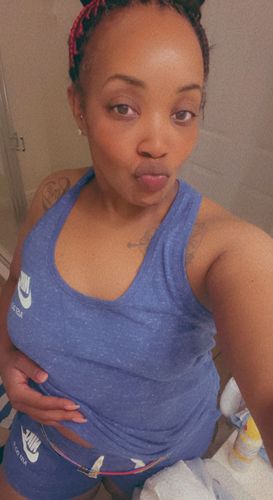 Customer photo review of Good Vibes Flat Tie On Waist Beads