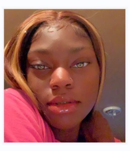 Customer photo review of Kanami Brown Colored Contact Lenses