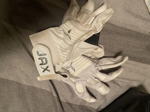Customer photo review of Arctic White Pro Youth