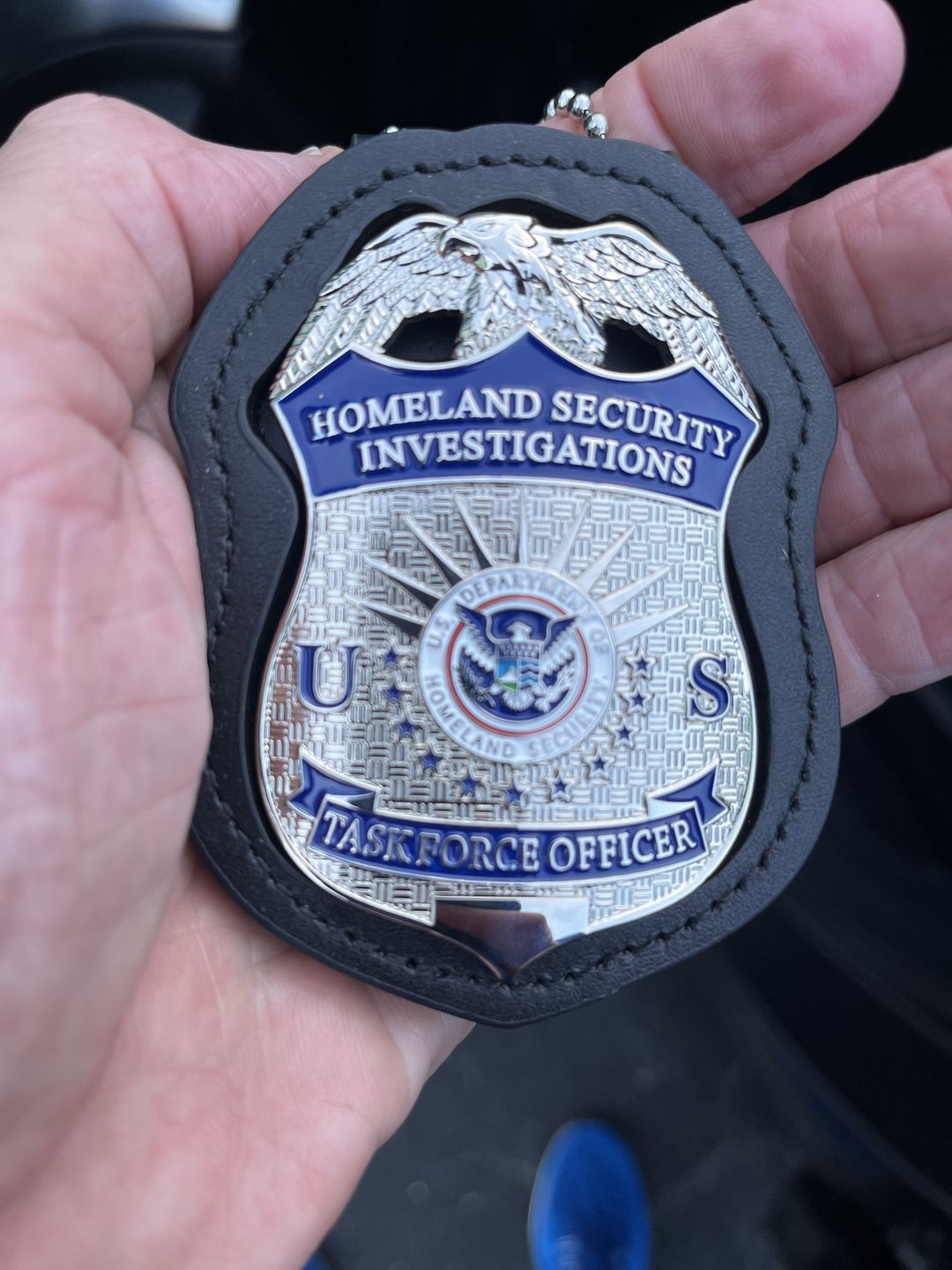 Customer photo review of US HSI TFO Task Force Officer Badge Homeland Security Investigations Replica Movie Props Silver