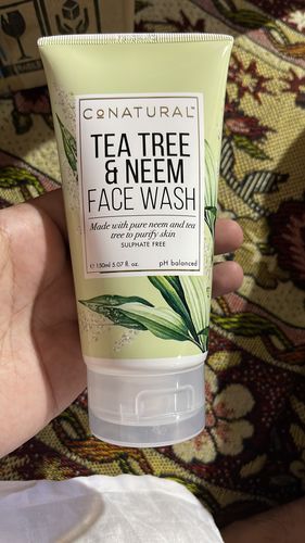 Customer photo review of Tea Tree & Neem Face Wash