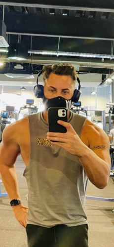 Customer photo review of Tank Top Gris Animal Print