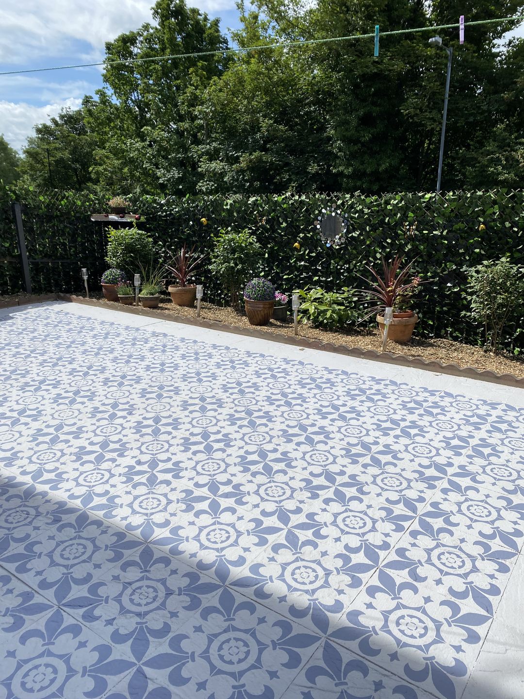 Customer photo review of Cambridge Patio Stencil - Square Slabs