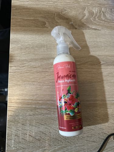 Customer photo review of NEW Jamaican Sun Splash Leave in Conditioner/Detangler/Refresher Spray 8oz