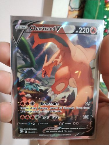 Customer photo review of Pokemon - Kleavor VSTAR: Premium Collection