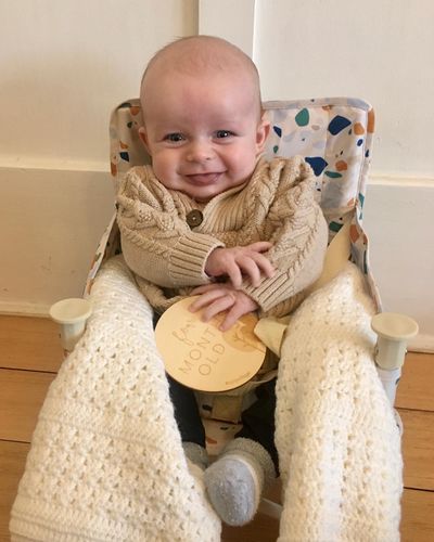 Customer photo review of Charlie baby chair v2