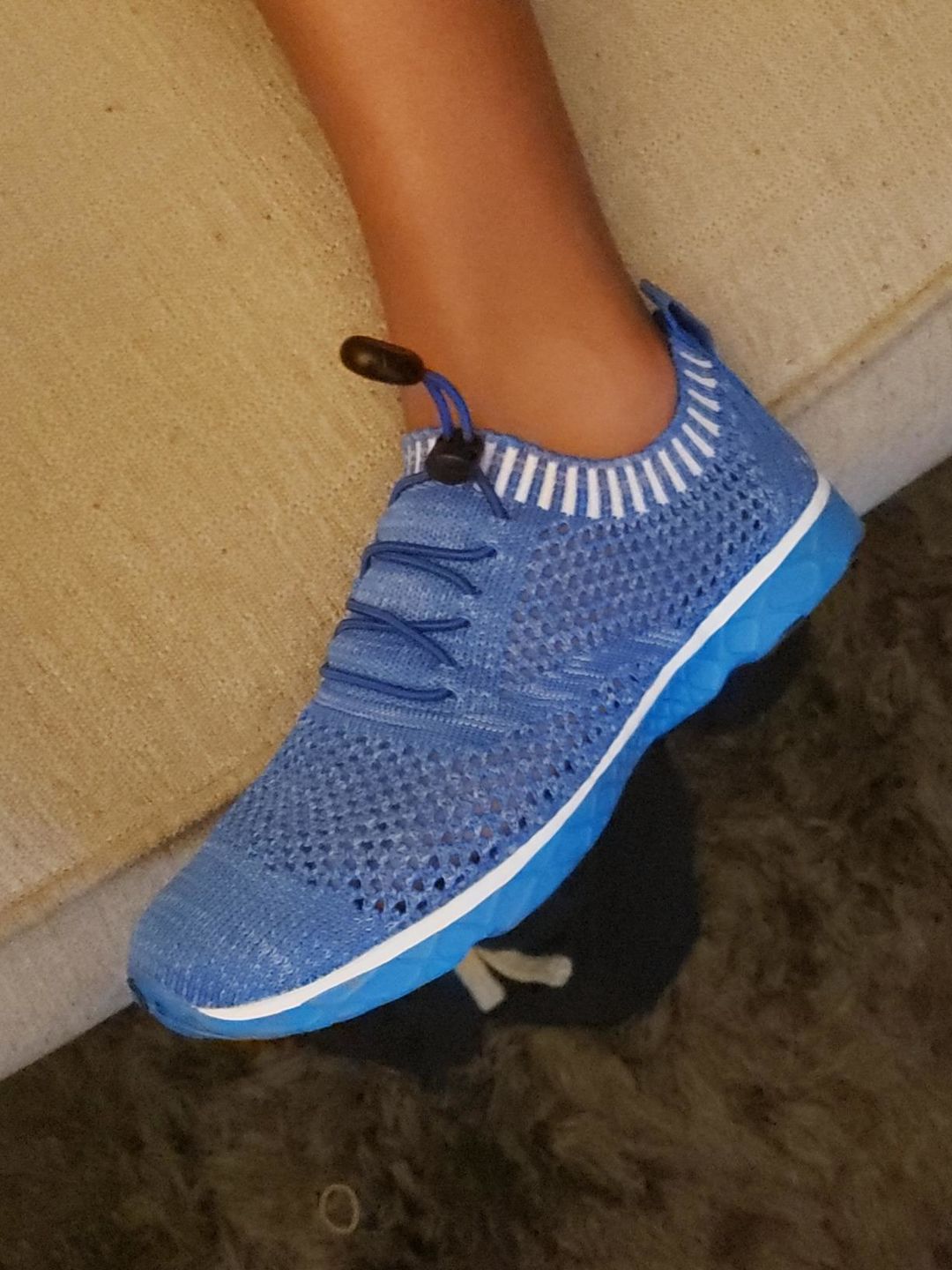 Customer photo review of Aleader Kid's Xdrain Classic Knit Water Shoes
