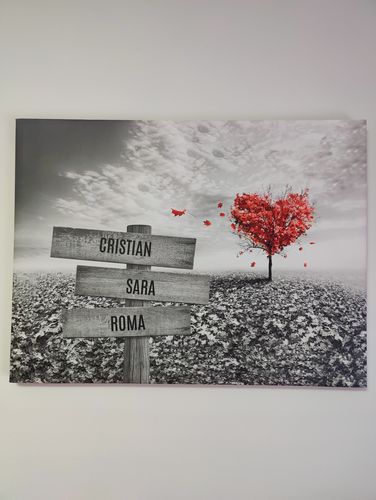 Customer photo review of Lienzo Árbol Corazón con Nombres Personalizados
