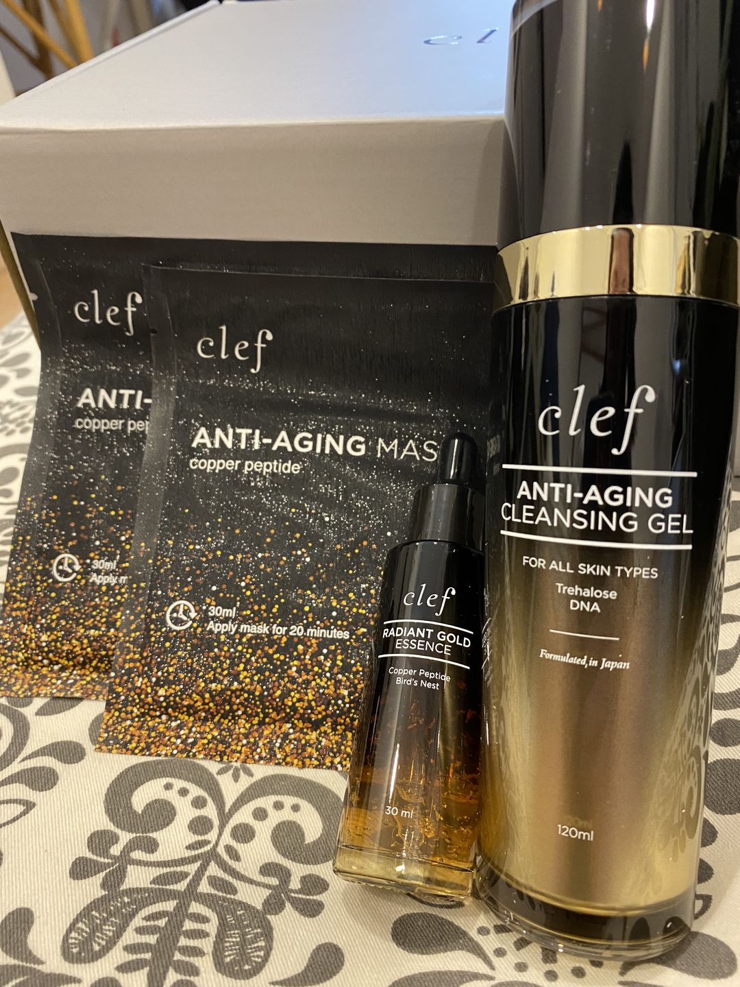 Customer photo review of CLEF Anti-Aging Cleansing Gel