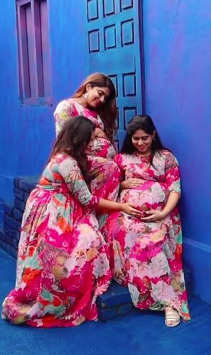 Customer photo review of Blossom Floral Crepe Maternity Knot Dress