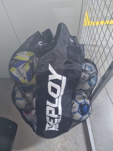 Customer photo review of Deploy Elite Ball Carry Bag