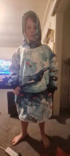 Customer photo review of Gigantic Whale SWLF0999 Hoodie Wearable Blanket