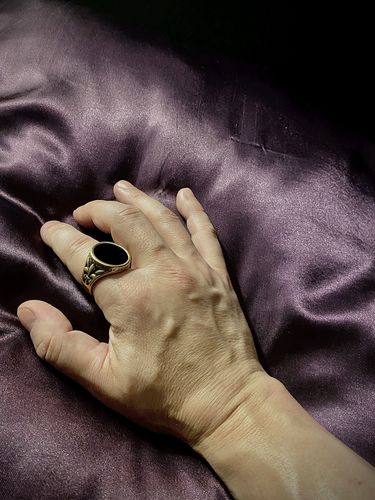 Customer photo review of Fleurstone Ring (Gold)