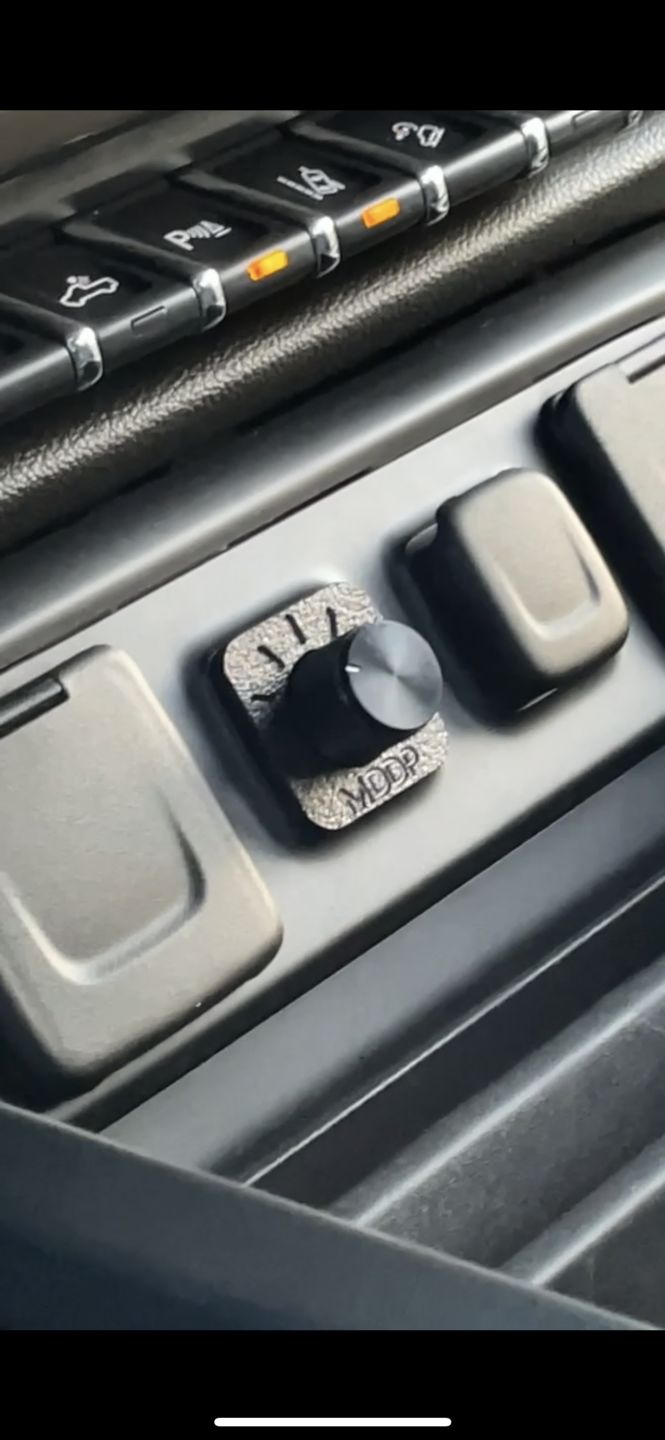 Customer photo review of 2001-2016 Duramax DSP5 Switch (DSP5-SOTF)