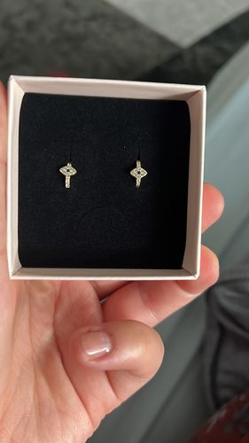 Customer photo review of Nazar Ohrringe