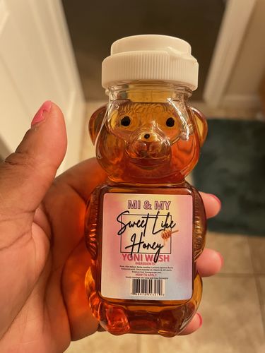 Customer photo review of Sweet Like Honey Yoni Wash