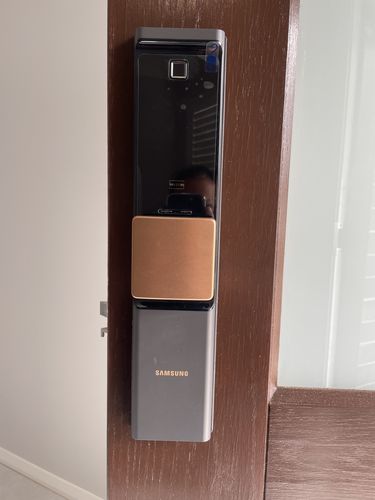 Customer photo review of Samsung SHP-DR708