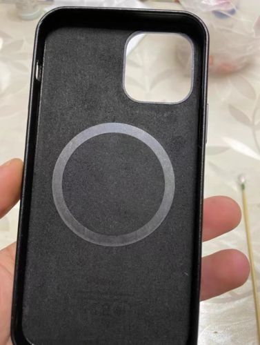 Customer photo review of iPhone Leather Case with MagSafe