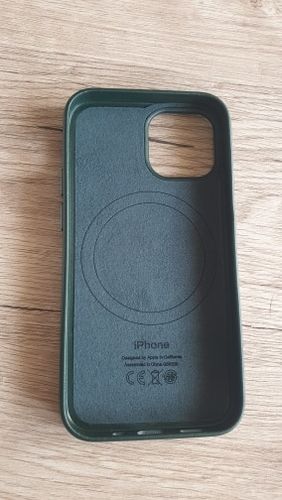 Customer photo review of iPhone Leather Case with MagSafe
