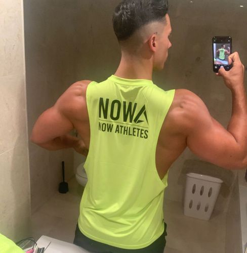 Customer photo review of Elite Nowa Tank - Neon