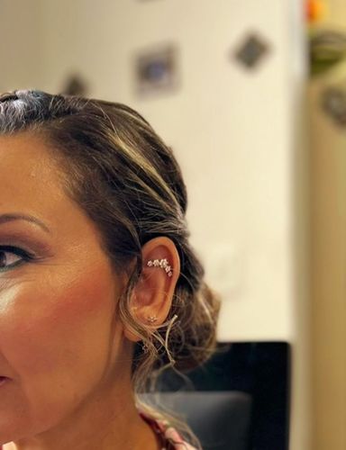 Customer photo review of Set de Flores y Zirconias