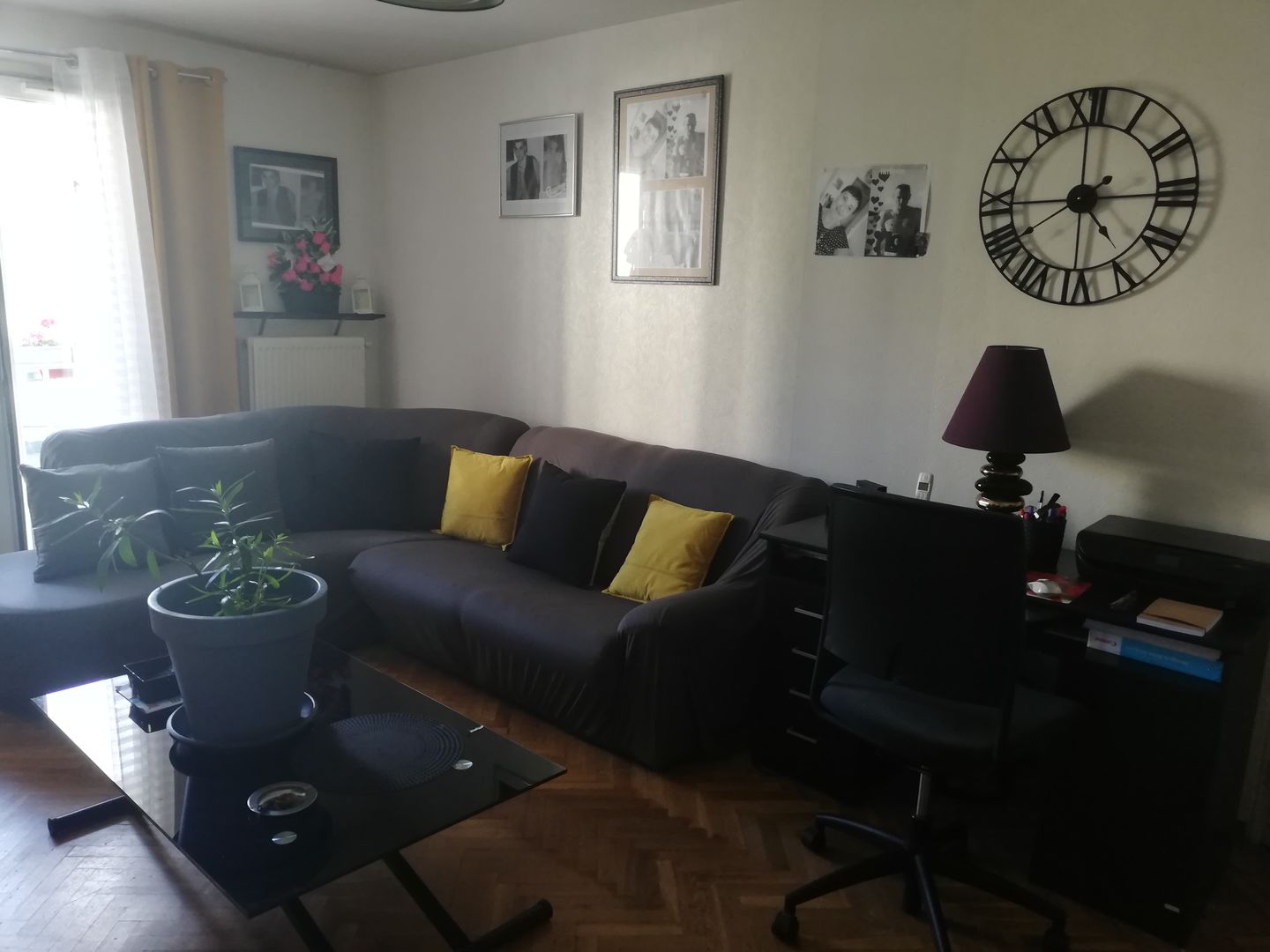 Customer photo review of Gris anthracite - Housses Extensibles de Fauteuil et Canapé