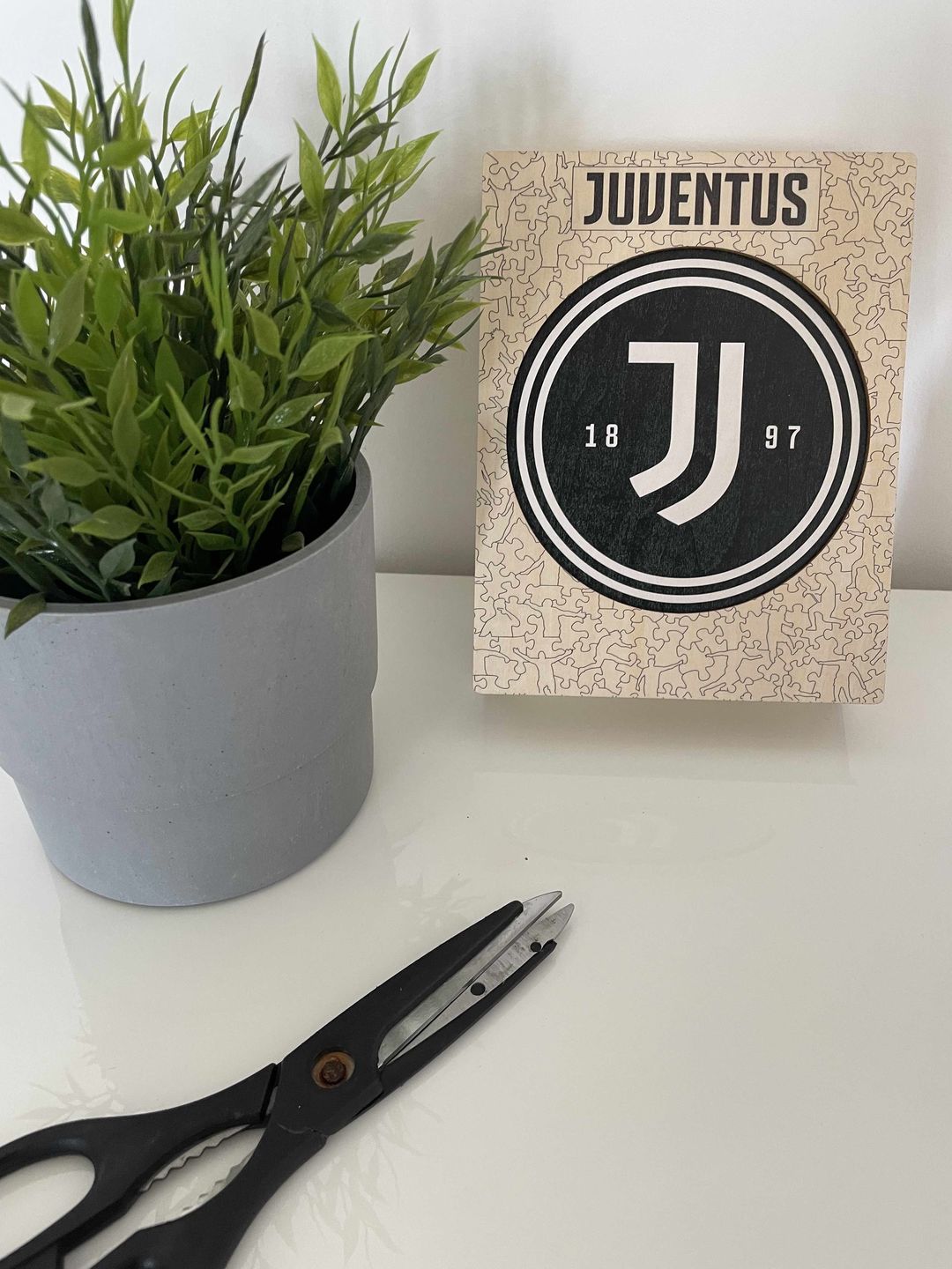 Customer photo review of Juventus FC© Crest - Official Wooden Puzzle
