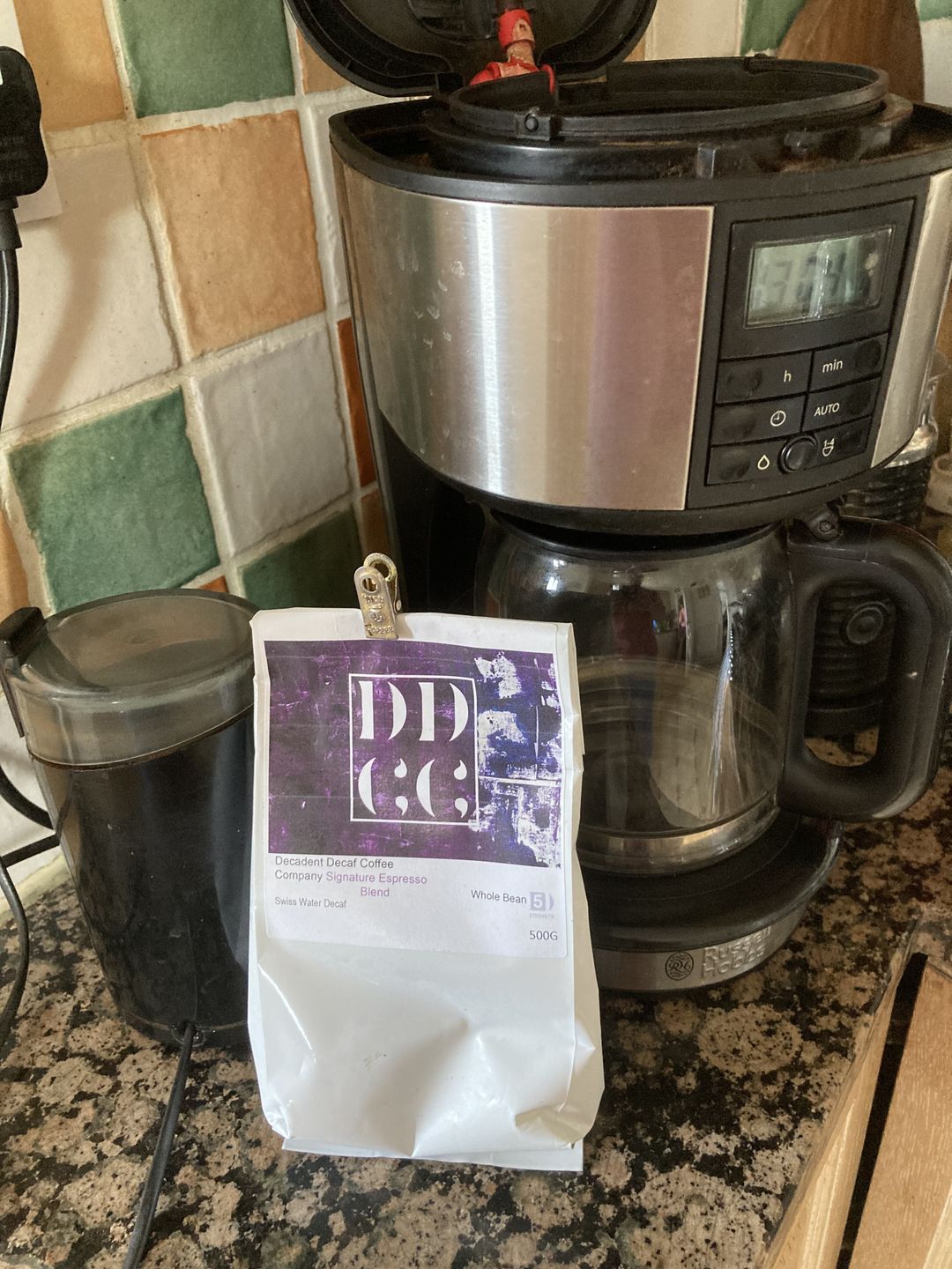 Customer photo review of Signature Espresso Decaffeinated Coffee Blend - Swiss Water Decaf Process - Strength 5 - Decadent Decaf