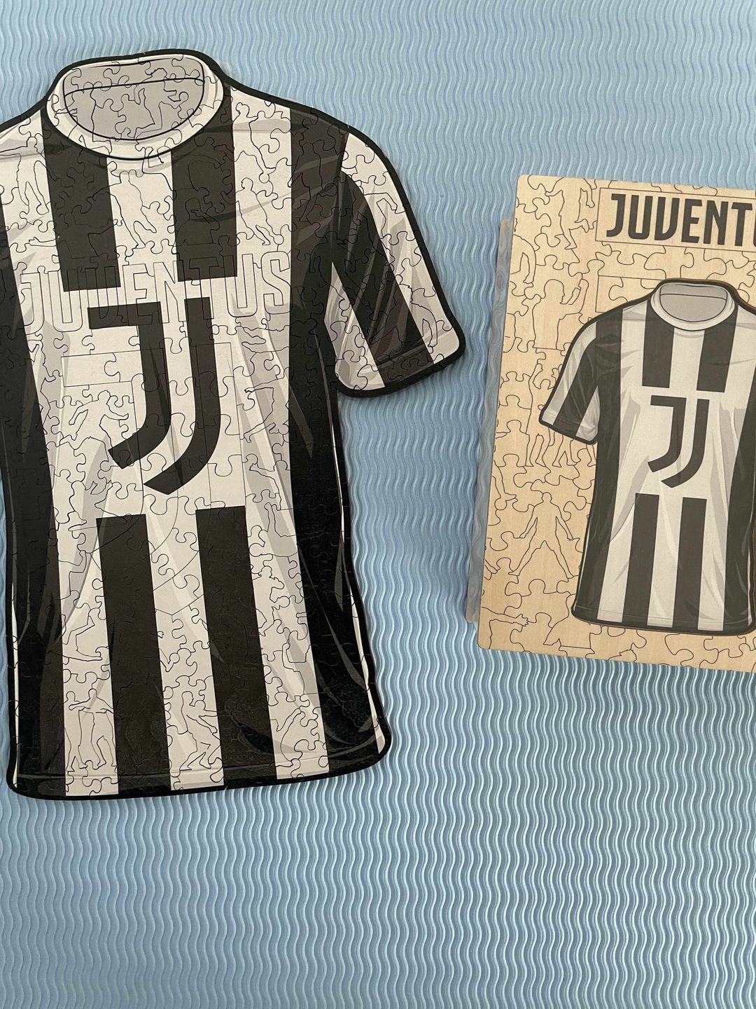 Customer photo review of Juventus FC© Jersey - Official Wooden Puzzle
