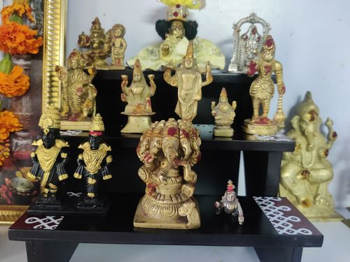 Customer photo review of Wooden 3 Step Deity Stand / Pooja Stand