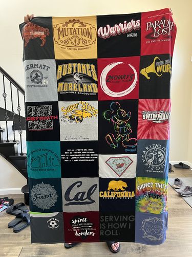 Customer photo review of Classic T-Shirt Blanket