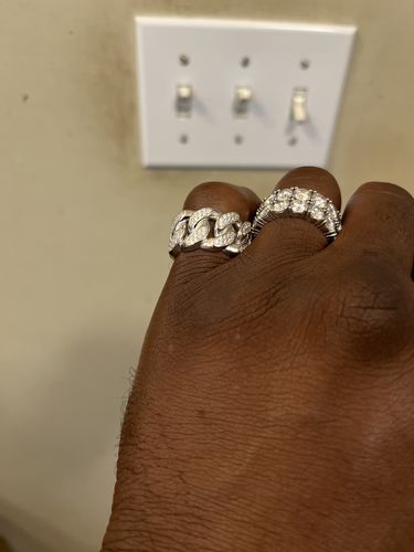 Customer photo review of Sterling Silver VVS Moissanite Cuban Ring