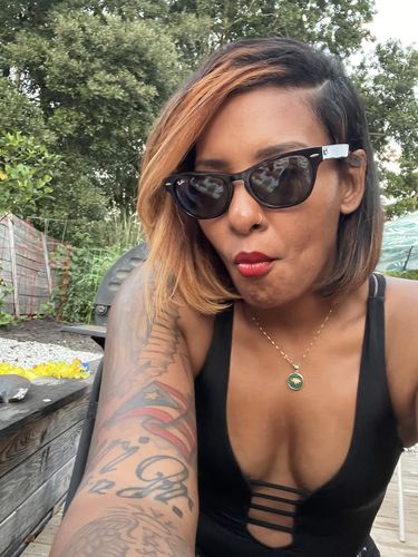 Customer photo review of Queen Bee Crystal Necklace