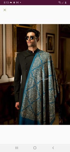 Customer photo review of Pashtush Mens Fine Soft Ethnic Stole Navy Blue