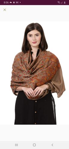 Customer photo review of Pashtush Womens Floral Jacquard Twin Coloured Shawl Black Beige