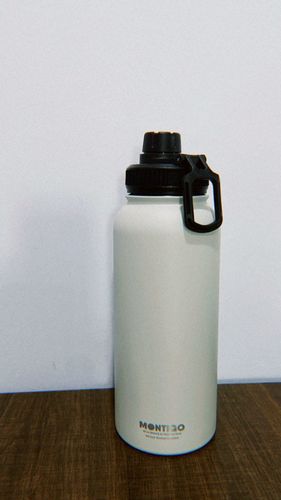 Customer photo review of Ace Bottle Mega