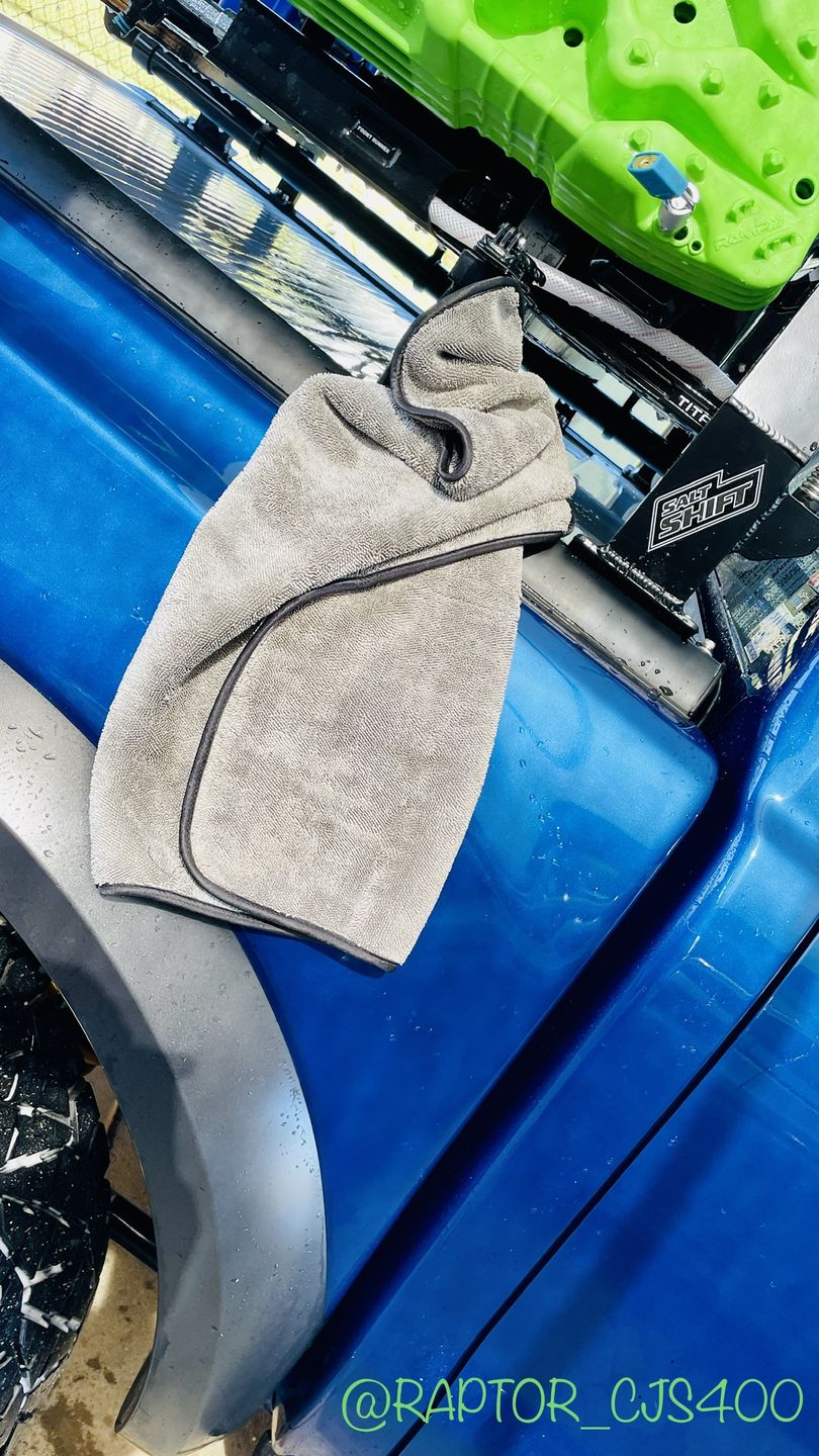 Customer photo review of Salt Shift Twist Pile Dry Towel
