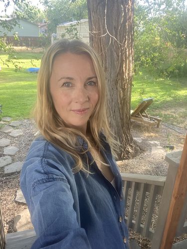 Customer photo review of Hendrix Button Down - Denim Blue