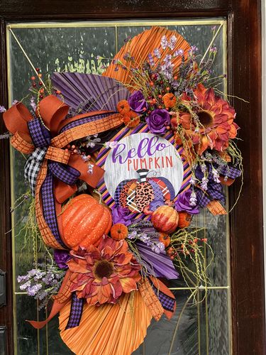 Customer photo review of Wreath Sign, Hello Pumpkin Sign, Halloween Sign, 12" Round Metal Sign DECOE-861, Sign For Wreath, DecoExchange