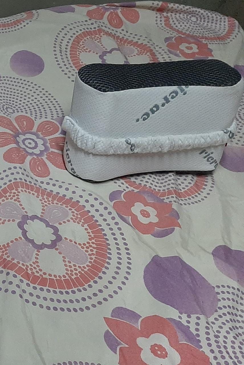 Customer photo review of Orthopedic Knee Pillow- Raspy