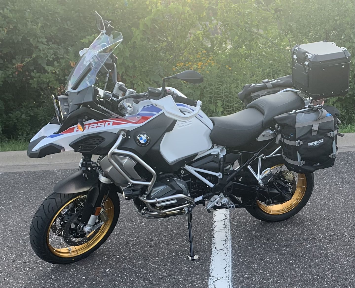 Customer photo review of Side Stand Foot Extension BMW R1200 GS Adventure / BMW R1250 GS Adventure