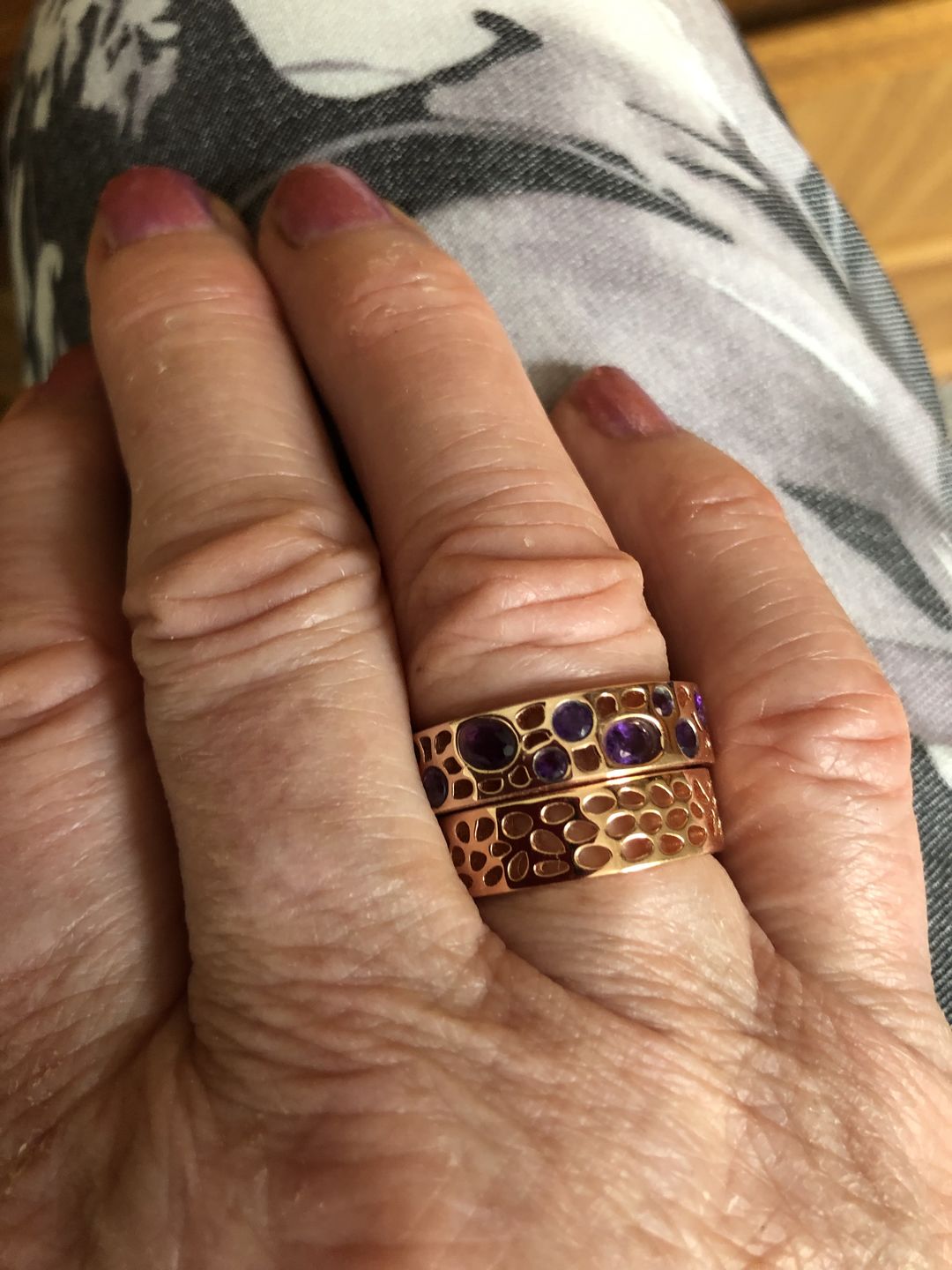 Customer photo review of Amethyst Lattice Band Ring