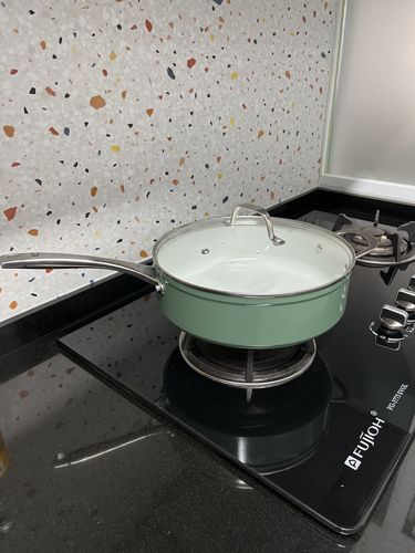 Customer photo review of Cosmo Pan