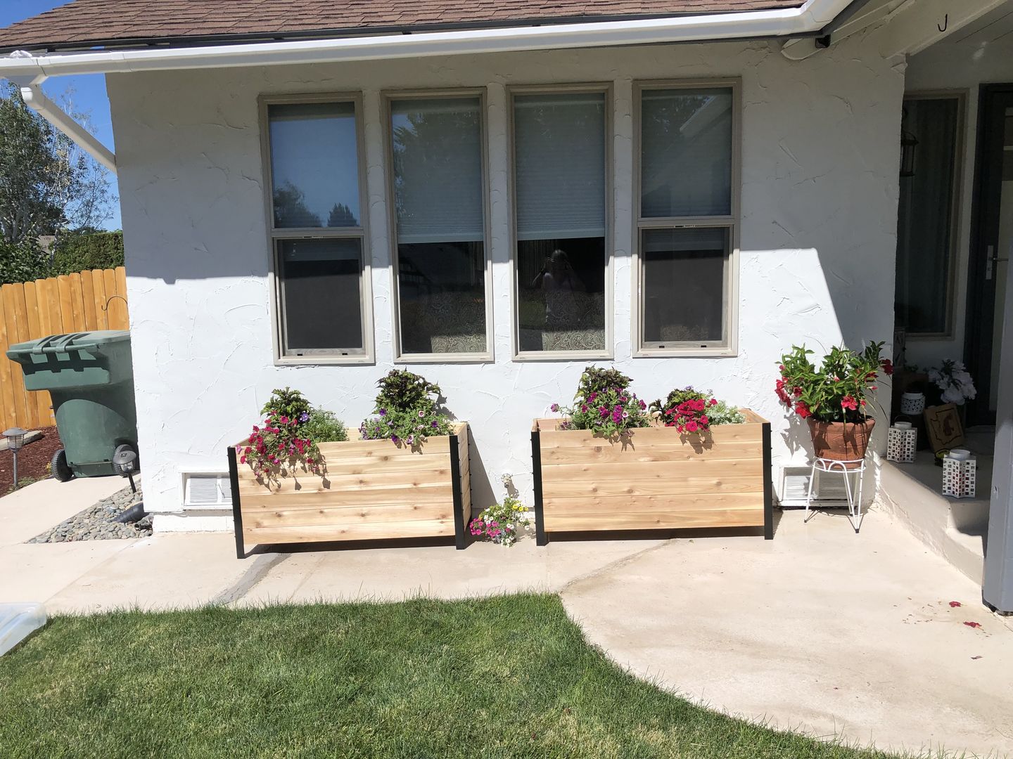 Customer photo review of Planter Box - 46cm x 122cm x 61cm