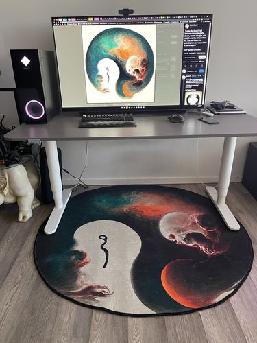 Customer photo review of Custom Circle Rug