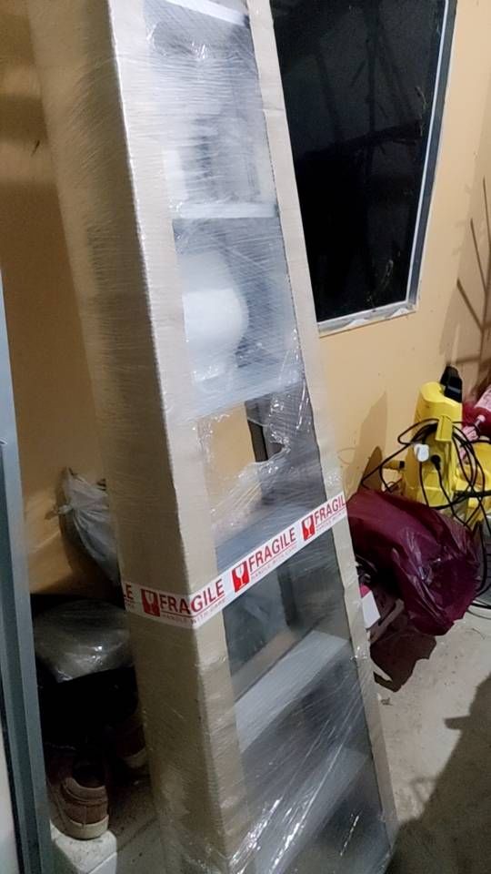 Customer photo review of ✨READY STOCK✨ ALUCLASS GENUINE - Heavy Duty Aluminium Welded Ladder (8 Steps Double Sided) AL-DWL70-8S