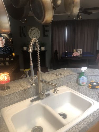 Customer photo review of Klempner Professional Pull Down Spray Dual Handle Swivel Spout Kitchen Faucet