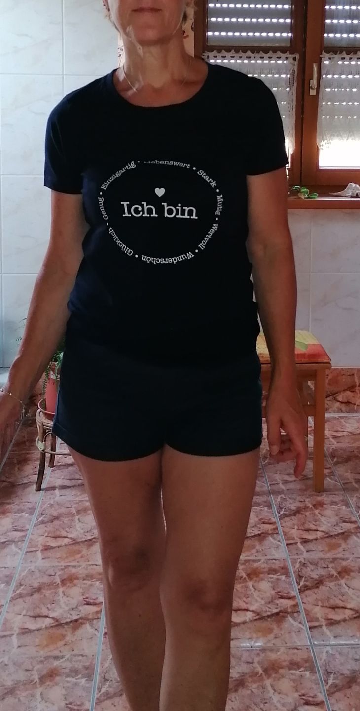 Customer photo review of Ich bin 100% Bio T-Shirt