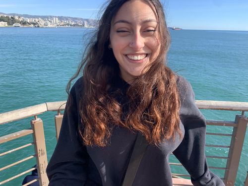 Reseña con foto de un cliente sobre Henna Jamila BAQ (Premium)